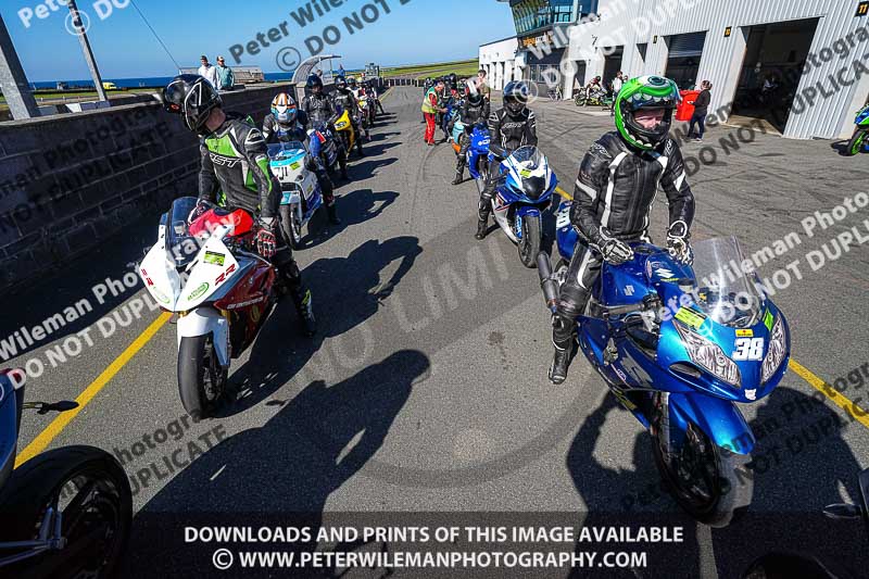 anglesey no limits trackday;anglesey photographs;anglesey trackday photographs;enduro digital images;event digital images;eventdigitalimages;no limits trackdays;peter wileman photography;racing digital images;trac mon;trackday digital images;trackday photos;ty croes